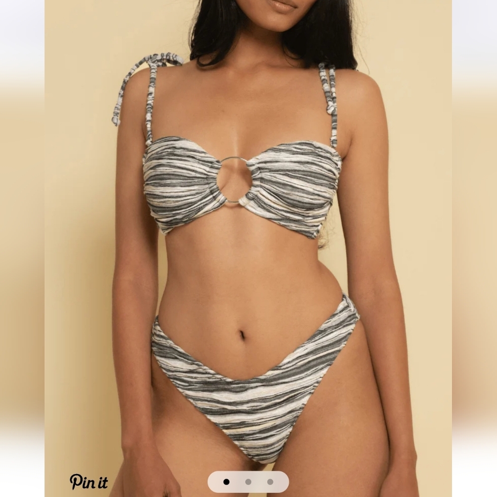 Montce Bikini Set - Picture 1 of 8